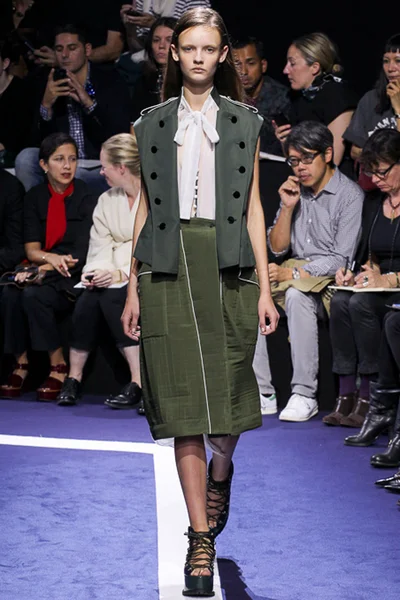 Look 7